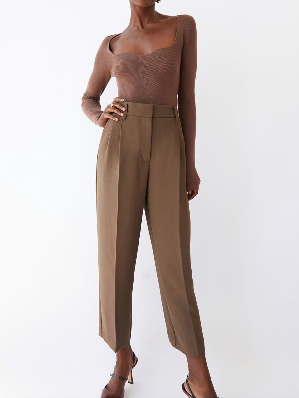 Aritzia Wilfred Effortless Pants CROPPED
